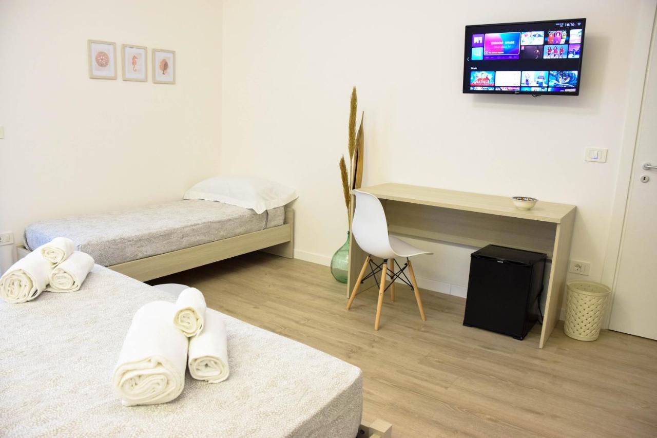 Accomodati B&B Марина ди Джойоса Йоника Екстериор снимка