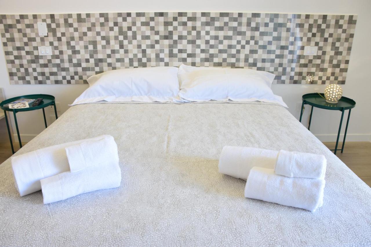 Accomodati B&B Марина ди Джойоса Йоника Екстериор снимка