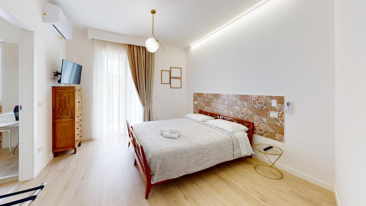 Accomodati B&B Марина ди Джойоса Йоника Екстериор снимка