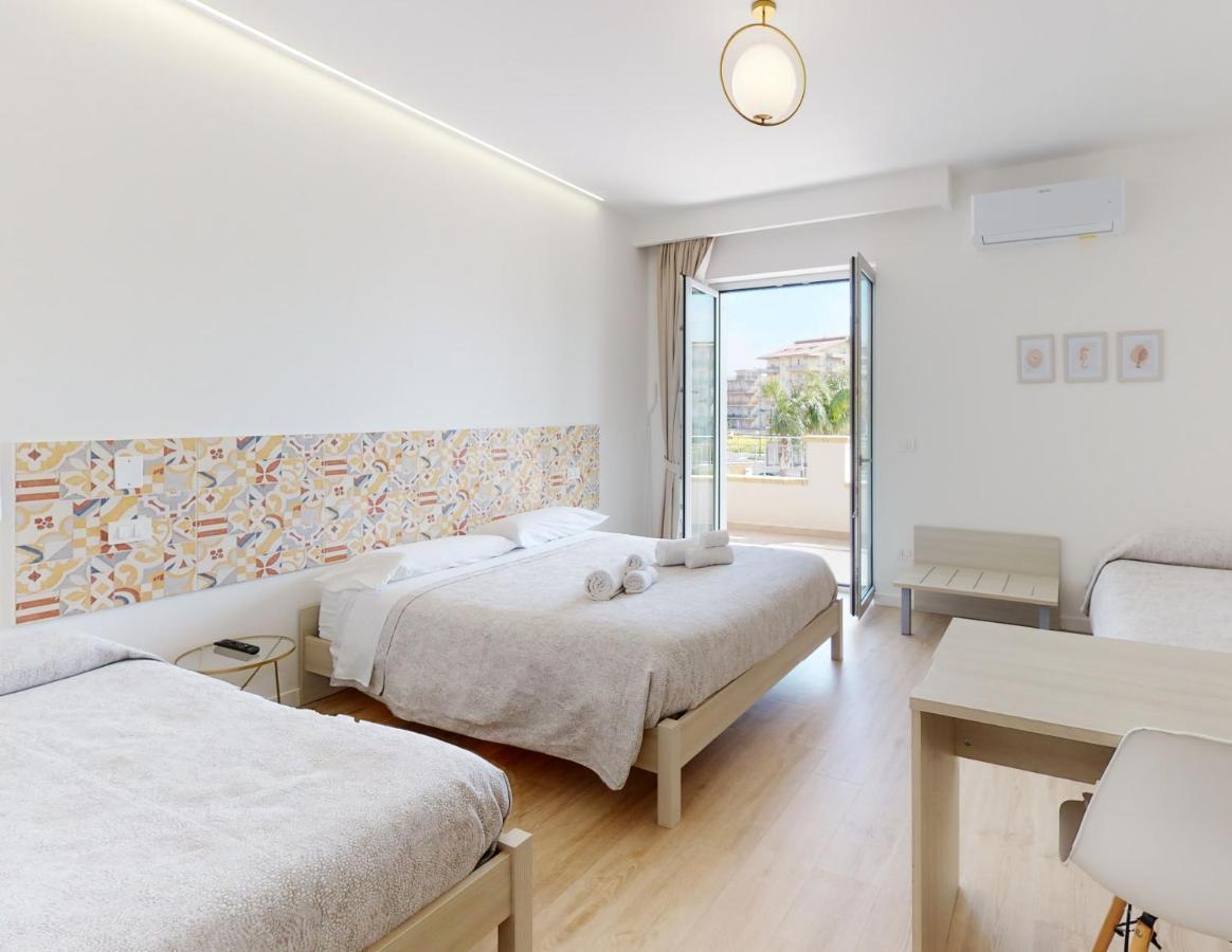 Accomodati B&B Марина ди Джойоса Йоника Екстериор снимка